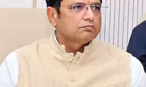मुख्यमंत्री का नाम राजनीतिक द्वेष से चुना गया: Sridhar Babu मुख्यमंत्री का नाम राजनीतिक द्वेष से चुना गया: Sridhar Babu