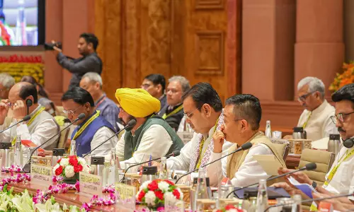 Jaipur: प्रधानमंत्री की अध्यक्षता में नीति आयोग की शासी परिषद की 10वीं बैठक Jaipur: प्रधानमंत्री की अध्यक्षता में नीति आयोग की शासी परिषद की 10वीं बैठक