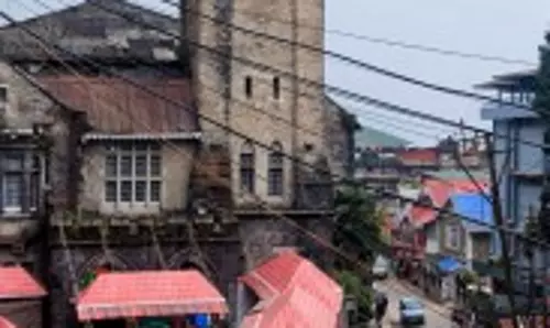 Sikkim : दार्जिलिंग के ऐतिहासिक कैपिटल हॉल में सेल्फी प्वाइंट स्थापित किया जाएगा