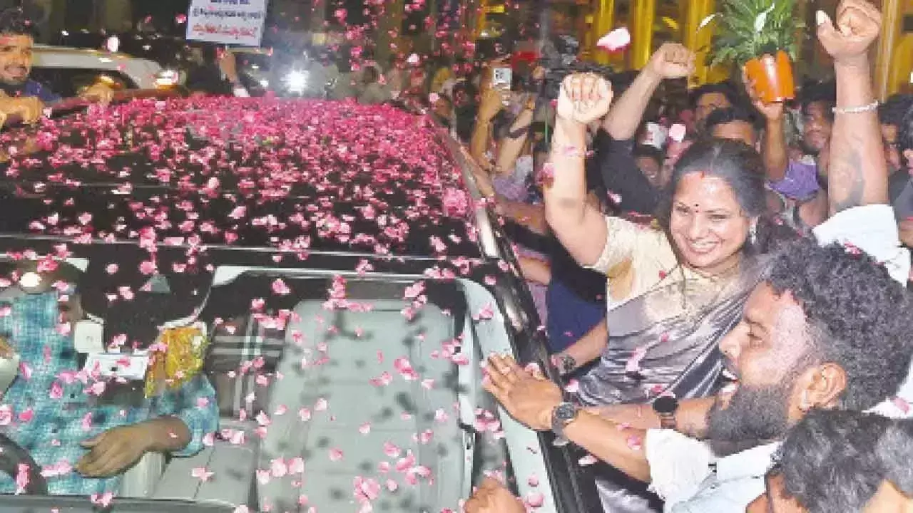 Telangana: कविता द्वारा केसीआर को लिखे गए पत्र पर बीआरएस के शीर्ष नेताओं ने चुप्पी साधी