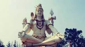 Masik Shivratri Upay: मासिक शिवरात्रि के दिन शिवलिंग पर चढ़ाएं ये चीजें, भोलेनाथ दिलाएंगे हर समस्या से छुटकारा Masik Shivratri Upay: मासिक शिवरात्रि के दिन शिवलिंग पर चढ़ाएं ये चीजें, भोलेनाथ दिलाएंगे हर समस्या से छुटकारा