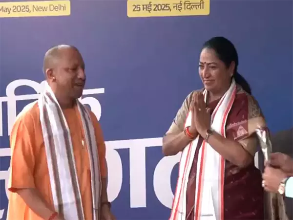PM Modi की अध्यक्षता में गठबंधन की बैठक में एनडीए के मुख्यमंत्री और उपमुख्यमंत्री पहुंचे PM Modi की अध्यक्षता में गठबंधन की बैठक में एनडीए के मुख्यमंत्री और उपमुख्यमंत्री पहुंचे