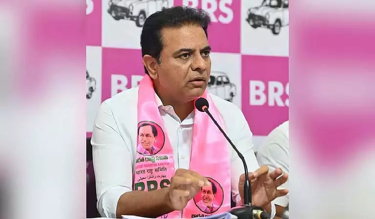 KTR ने कविता के पत्र को दरकिनार किया, कहा- BRS का ध्यान कांग्रेस-भाजपा से लड़ने पर KTR ने कविता के पत्र को दरकिनार किया, कहा- BRS का ध्यान कांग्रेस-भाजपा से लड़ने पर