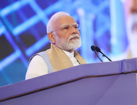 26 और 27 मई को गुजरात दौरे पर रहेंगे प्रधानमंत्री मोदी, कई परियोजनाओं की देंगे सौगात 26 और 27 मई को गुजरात दौरे पर रहेंगे प्रधानमंत्री मोदी, कई परियोजनाओं की देंगे सौगात