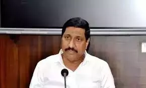 AP: घाट रोड दुर्घटना में परिवार के पांच लोगों की मौत AP: घाट रोड दुर्घटना में परिवार के पांच लोगों की मौत