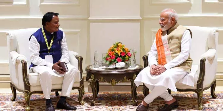 Odisha के सीएम माझी ने प्रधानमंत्री मोदी से मुलाकात की Odisha के सीएम माझी ने प्रधानमंत्री मोदी से मुलाकात की