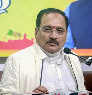 मन की बात कार्यक्रम, जन-जन की आवाज बना : वीरेंद्र सचदेवा मन की बात कार्यक्रम, जन-जन की आवाज बना : वीरेंद्र सचदेवा
