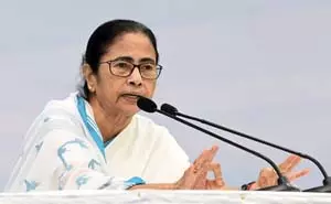 Kolkata: कालीगंज उपचुनाव से ममता बनर्जी पर दबाव Kolkata: कालीगंज उपचुनाव से ममता बनर्जी पर दबाव