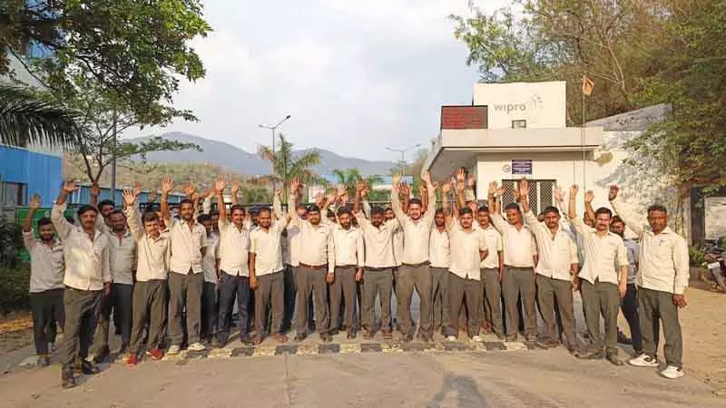कर्मचारियों की हड़ताल खत्म होने के आसार नहीं, विप्रो एंटरप्राइजेज Baddi कारखाना बंद करेगी कर्मचारियों की हड़ताल खत्म होने के आसार नहीं, विप्रो एंटरप्राइजेज Baddi कारखाना बंद करेगी