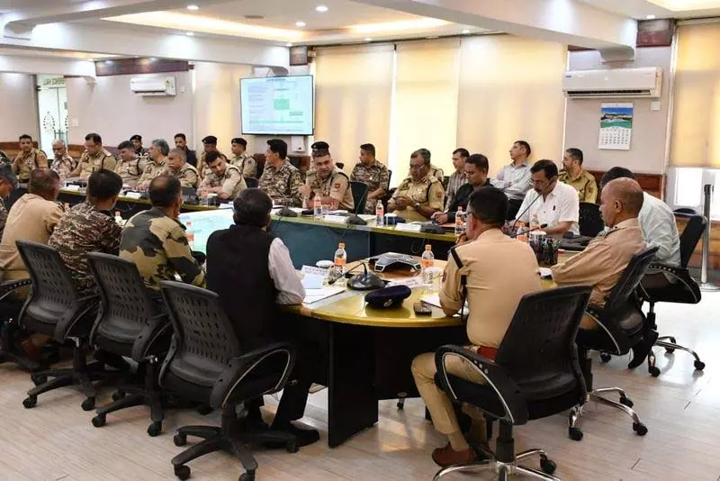 J&K पुलिस प्रमुख ने अमरनाथ यात्रा सुरक्षा की समीक्षा की J&K पुलिस प्रमुख ने अमरनाथ यात्रा सुरक्षा की समीक्षा की
