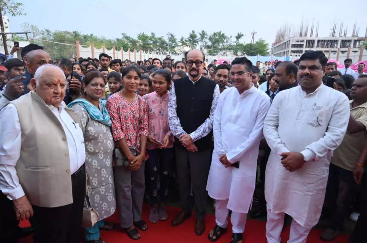 छत्तीसगढ़ की मिट्टी में प्रतिभा की कोई कमी नहीं: राज्यपाल रमेन डेका छत्तीसगढ़ की मिट्टी में प्रतिभा की कोई कमी नहीं: राज्यपाल रमेन डेका