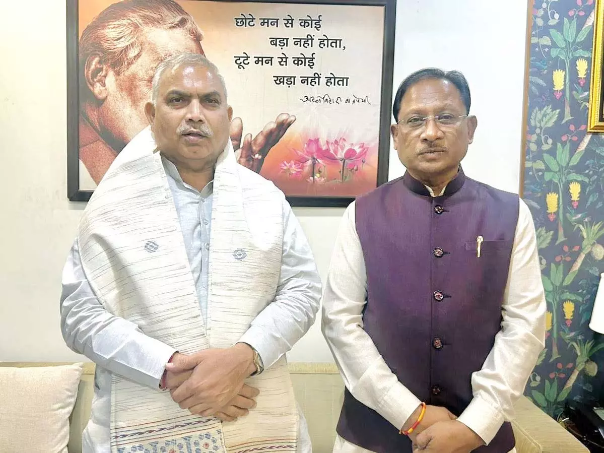 मुख्यमंत्री विष्णुदेव साय ने भाजपा संगठन महामंत्री शिवप्रकाश से की भेंट मुख्यमंत्री विष्णुदेव साय ने भाजपा संगठन महामंत्री शिवप्रकाश से की भेंट
