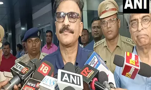Jharkhand DGP ने मुठभेड़ में दो नक्सलियों के मारे जाने के बाद कहा, धरती से बोझ उतर गया है Jharkhand DGP ने मुठभेड़ में दो नक्सलियों के मारे जाने के बाद कहा, धरती से बोझ उतर गया है