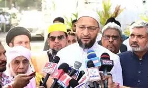 धर्म के नाम पर हत्या गलत, इस्लाम आतंकवाद की निंदा करता है: Owaisi धर्म के नाम पर हत्या गलत, इस्लाम आतंकवाद की निंदा करता है: Owaisi