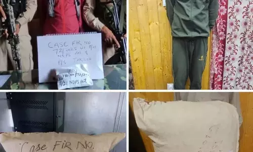 कश्मीर: कई अभियानों में 3 तस्कर प्रतिबंधित ड्रग्स संग गिरफ्तार