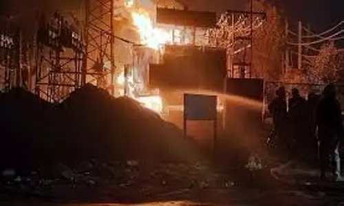 Punjab : पावर ग्रिड में अचानक लगी आग Punjab : पावर ग्रिड में अचानक लगी आग
