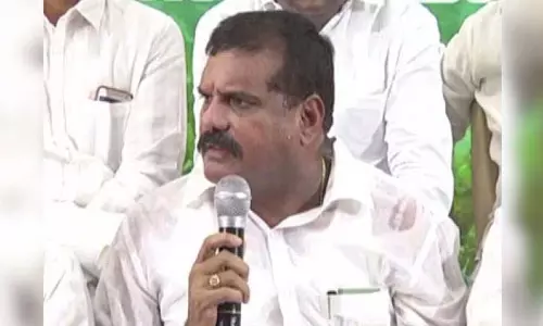 बोत्सा ने जगन को जवाब न देने के लिए CM की आलोचना की