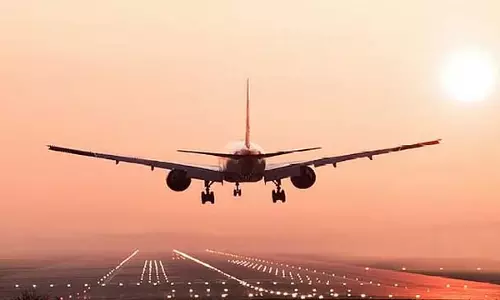 Delhi में भारी बारिश 100 विमान सेवाएं प्रभावित