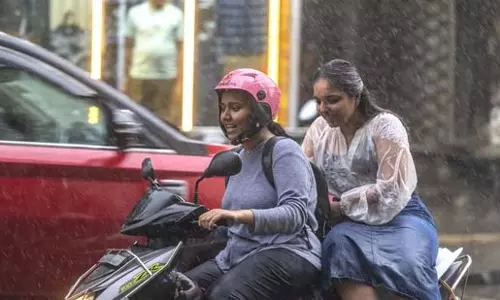 Mumbai में बारिश के बाद अलर्ट जारी