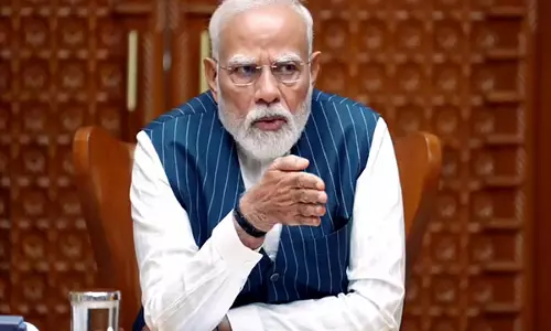 मन की बात: PM Modi ने महिला ड्रोन संचालकों को आसमान योद्धा बताया मन की बात: PM Modi ने महिला ड्रोन संचालकों को आसमान योद्धा बताया