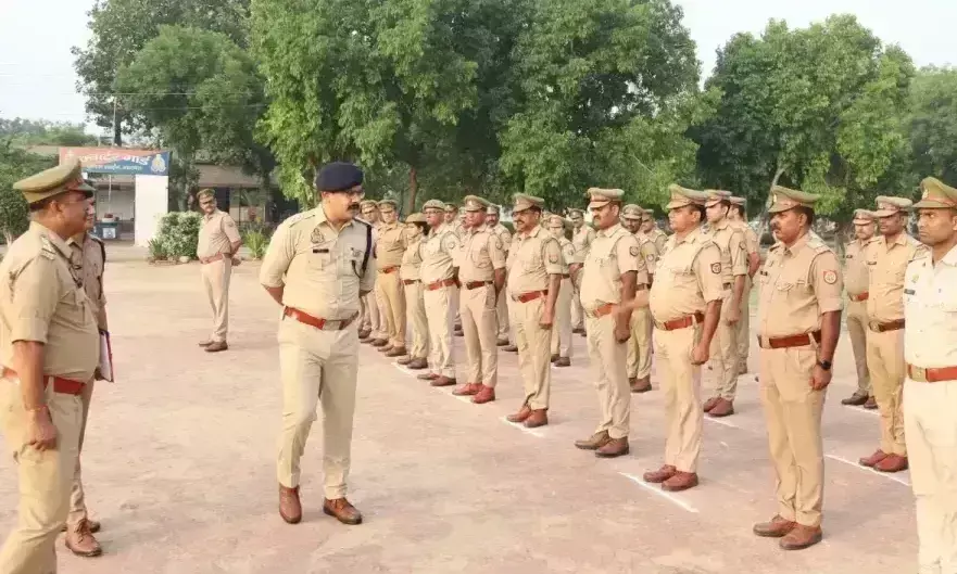 Baghpat: पुलिस लाइन से 10 थानों में 107 पुलिसकर्मियों की तैनाती