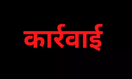 Ballia: बलिया CMO ने की कड़ी कार्रवाई, अस्पताल से चार स्वास्थ्यकर्मी हटाए गए