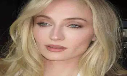 Sophie Turner ने अपने पूर्व पति जो जोनास के नए एल्बम में उनके समर्थन में आवाज़ उठाई