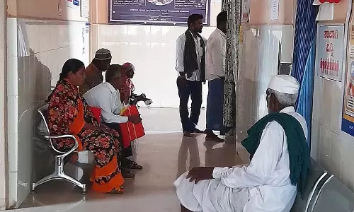 कुत्ते के काटने के मामलों में वृद्धि: वैक्सीन की कमी कुत्ते के काटने के मामलों में वृद्धि: वैक्सीन की कमी