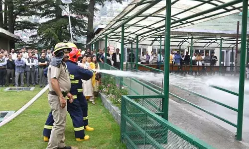 भूकंप मॉक ड्रिल का आयोजन HC में किया गया