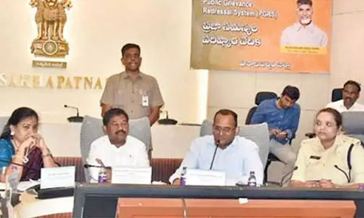 Andhra: अंतर्राष्ट्रीय युवा दिवस समारोह के लिए 127 डिब्बों की व्यवस्था की जाएगी Andhra: अंतर्राष्ट्रीय युवा दिवस समारोह के लिए 127 डिब्बों की व्यवस्था की जाएगी