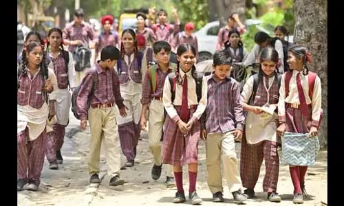 Ludhiana: गर्मी में शिक्षकों ने स्कूल खोलने का आग्रह किया