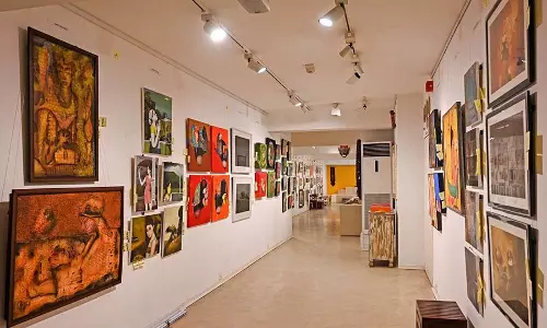 ऐतिहासिक करेंसी बिल्डिंग में NGMA की प्रदर्शनी में मल्टीमीडिया कला रूपों को लोकप्रियता मिली