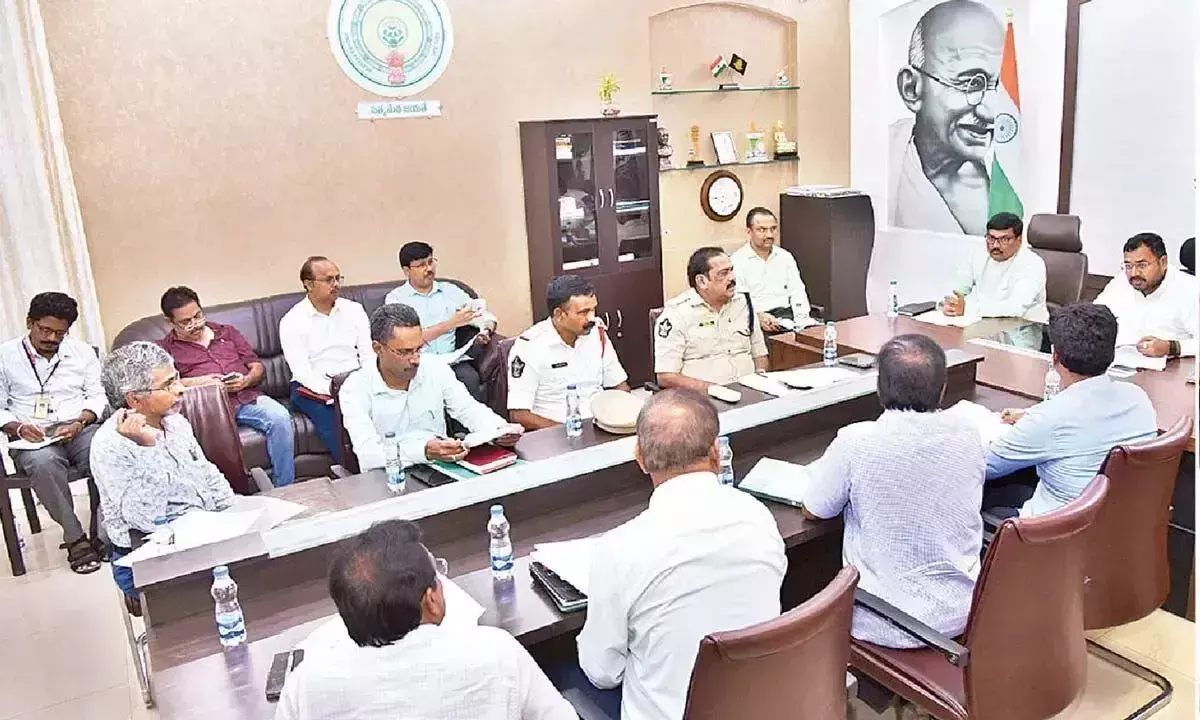 Andhra: अधिकारियों को शंकर विलास आरओबी के काम में तेजी लाने के निर्देश