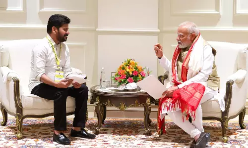 Telangana: रेवंत ने मोदी से राज्य में परियोजनाओं में तेजी लाने का आग्रह किया