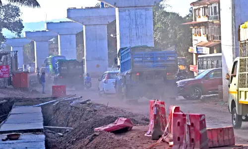 Goa कलेक्टर ने देरी की चिंता जताते हुए मानसून कार्यों के लिए समय सीमा तय की Goa कलेक्टर ने देरी की चिंता जताते हुए मानसून कार्यों के लिए समय सीमा तय की