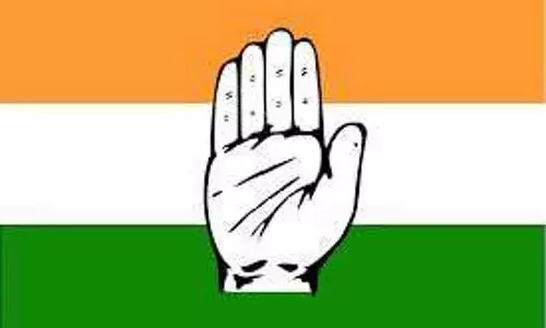 Chandigarh: कांग्रेस नेता ने राज्यपाल को ज्ञापन सौंपा
