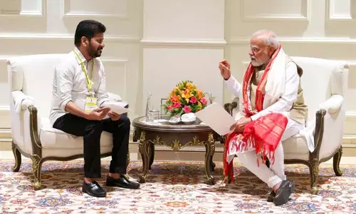 CM Revanth Reddy : मेट्रो के विस्तार में मदद करें