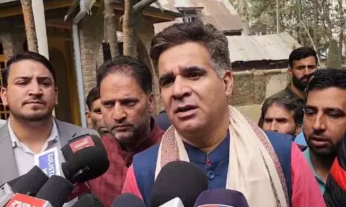उम्मीद है राहुल राजनीति नहीं करेंगे: Ravinder Raina