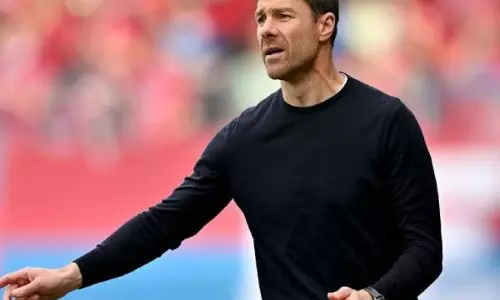 रियल मैड्रिड ने Xabi Alonso को अपना नया मुख्य कोच किया घोषित रियल मैड्रिड ने Xabi Alonso को अपना नया मुख्य कोच किया घोषित