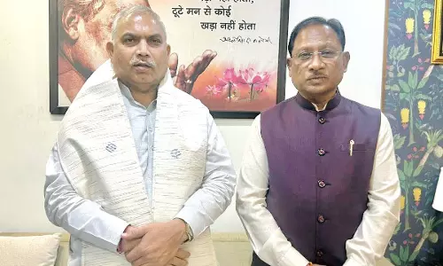 मुख्यमंत्री विष्णुदेव साय ने भाजपा संगठन महामंत्री शिवप्रकाश से की भेंट मुख्यमंत्री विष्णुदेव साय ने भाजपा संगठन महामंत्री शिवप्रकाश से की भेंट