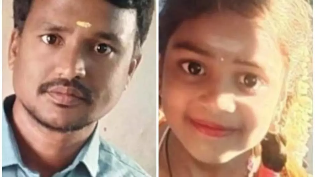 ऑनलाइन ट्रेडिंग में 15 लाख का नुकसान: पिता ने 6 साल की बेटी के साथ ट्रेन के आगे कूदकर की आत्महत्या ऑनलाइन ट्रेडिंग में 15 लाख का नुकसान: पिता ने 6 साल की बेटी के साथ ट्रेन के आगे कूदकर की आत्महत्या