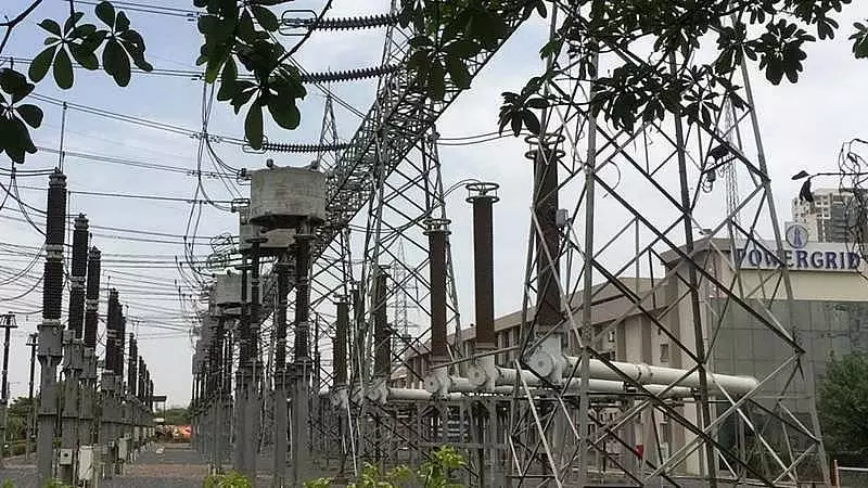 Indore में लगातार हो रही बिजली कटौती Indore में लगातार हो रही बिजली कटौती