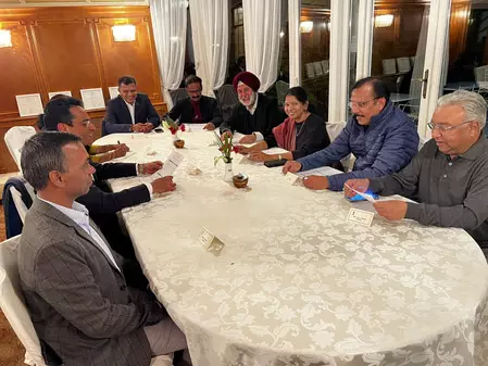 भारत का आतंकवाद विरोधी संदेश देने कनिमोझी के नेतृत्व में स्लोवेनिया पहुंचा प्रतिनिधिमंडल भारत का आतंकवाद विरोधी संदेश देने कनिमोझी के नेतृत्व में स्लोवेनिया पहुंचा प्रतिनिधिमंडल