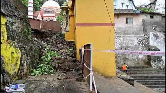 राज्य में समय से पहले मानसून, 35 साल का रिकॉर्ड टूटा राज्य में समय से पहले मानसून, 35 साल का रिकॉर्ड टूटा