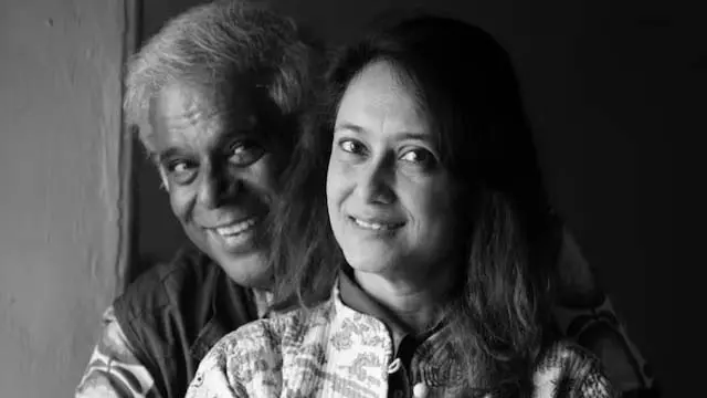प्यार भरे सफर की दूसरी सालगिरह प्यार भरे सफर की दूसरी सालगिरह
