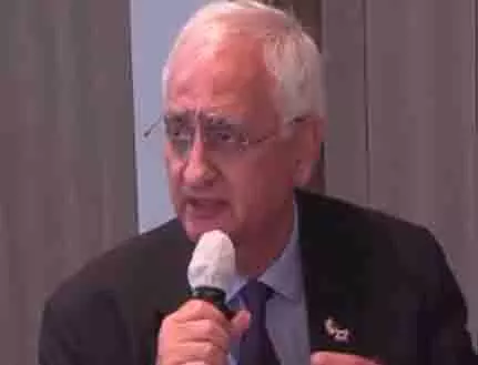 कश्मीर की प्रगति से सीमा पार के दुश्मन भड़के: सलमान खुर्शीद Seoul में कश्मीर की प्रगति से सीमा पार के दुश्मन भड़के: सलमान खुर्शीद Seoul में