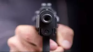 Shahjahanpur: शादी में ससुराल आए जीजा की फुफेरे सालों ने गोली मारकर की हत्या Shahjahanpur: शादी में ससुराल आए जीजा की फुफेरे सालों ने गोली मारकर की हत्या