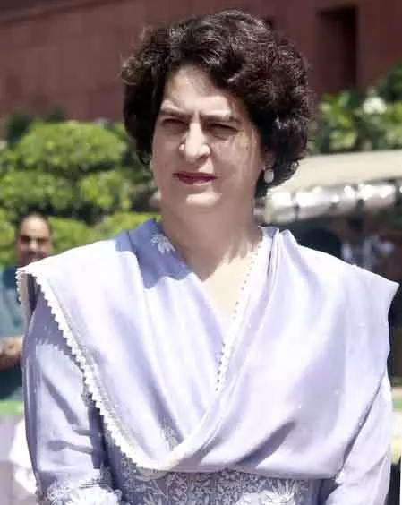 Priyanka Gandhi ने वायनाड में दो भाइयों की बिजली से मौत पर दुख व्यक्त किया Priyanka Gandhi ने वायनाड में दो भाइयों की बिजली से मौत पर दुख व्यक्त किया