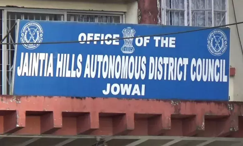 Meghalaya: JHADC अवैध खनिज परिवहन से निपटने के लिए चेक गेट लगाने का आग्रह किया Meghalaya: JHADC अवैध खनिज परिवहन से निपटने के लिए चेक गेट लगाने का आग्रह किया