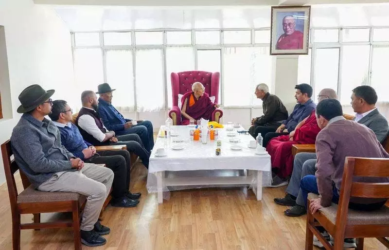 हिल काउंसिल ने दलाई लामा की Ladakh यात्रा की तैयारियों की समीक्षा की हिल काउंसिल ने दलाई लामा की Ladakh यात्रा की तैयारियों की समीक्षा की